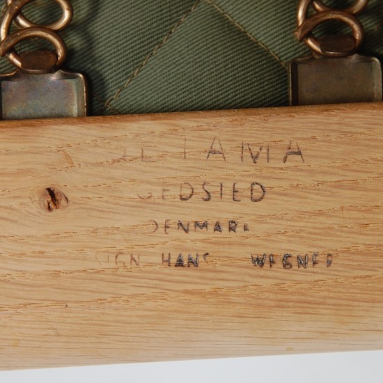 Hans Wegner 3-personers GE290 sofa i sort læder og sæbebehandlet eg