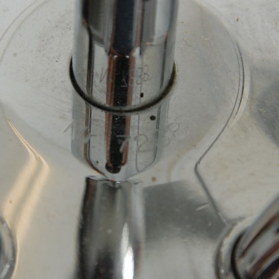 Poul Henningsen PH2/1 Bombardement lysekrone 1999