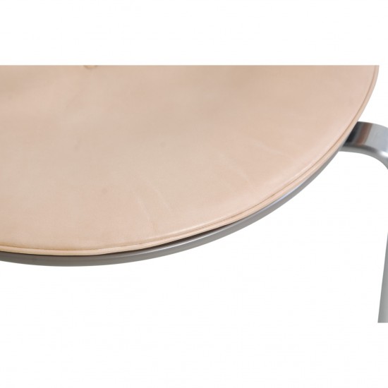 Poul Kjærholm PK33 skammel i natur læder 2017