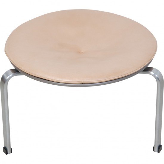 Poul Kjærholm PK33 skammel i natur læder 2017