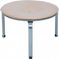 Poul Kjærholm PK33 skammel i natur læder 2017