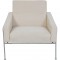 Arne Jacobsen 3301 lufthavnsstol i lyst stof