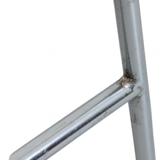 Arne Jacobsen 3301 lufthavnsstol i lyst stof