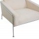 Arne Jacobsen 3301 lufthavnsstol i lyst stof