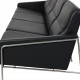 Arne Jacobsen 3304 4.personers lufthavnssofa i sort læder