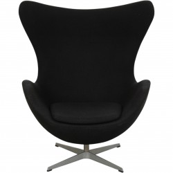 Arne Jacobsen Egg chair in black fabric