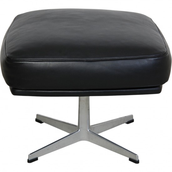 Arne Jacobsen Oksen med skammel i sort grace læder