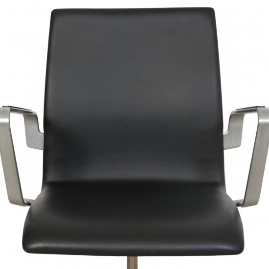 Arne Jacobsen Oxford kontorstol i sort Aura læder
