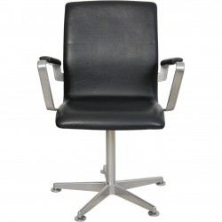 Arne Jacobsen Oxford chair in black Aura leather 1999