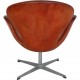 Arne Jacobsen Svane stol i patineret cognac læder