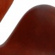Arne Jacobsen Svane stol i patineret cognac læder