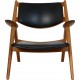 Hans Wegner CH28 Savbukkestol i eg og sort læder