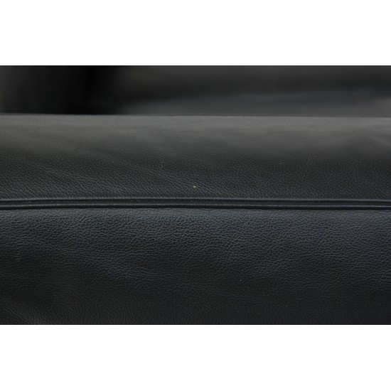 Le Corbusier LC3 2.personers sofa i sort læder