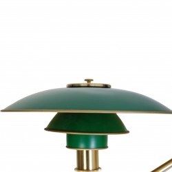 Poul Henningsen PH3/2 Academy wall lamp with green shades