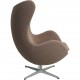 Arne Jacobsen Ægget stol i brun uld