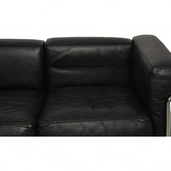 Le Corbusier 3-personers LC2 sofa i sort læder