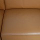 Le Corbusier 2-personers LC3 sofa i karamel farvet læder