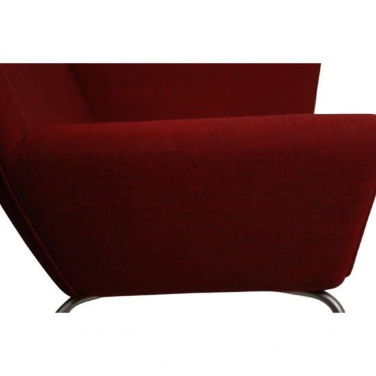 Hans Wegner Wingchair med skammel i rødt stof