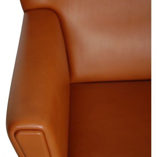 Hans Wegner CH445 Wingchair nybetrukket med cognac classic læder