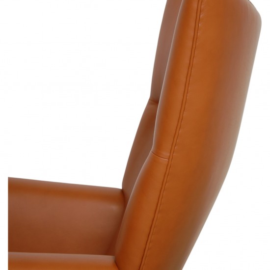 Hans Wegner CH445 Wingchair nybetrukket med cognac classic læder