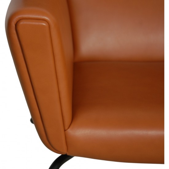 Hans Wegner CH445 Wingchair nybetrukket med cognac classic læder