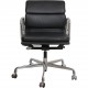Charles Eames EA-217 kontorstol betrukket sort læder