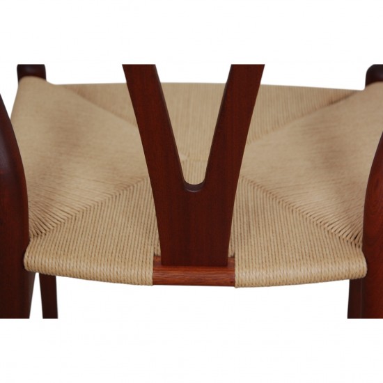 Hans Wegner CH24 Y-stol i mahogni