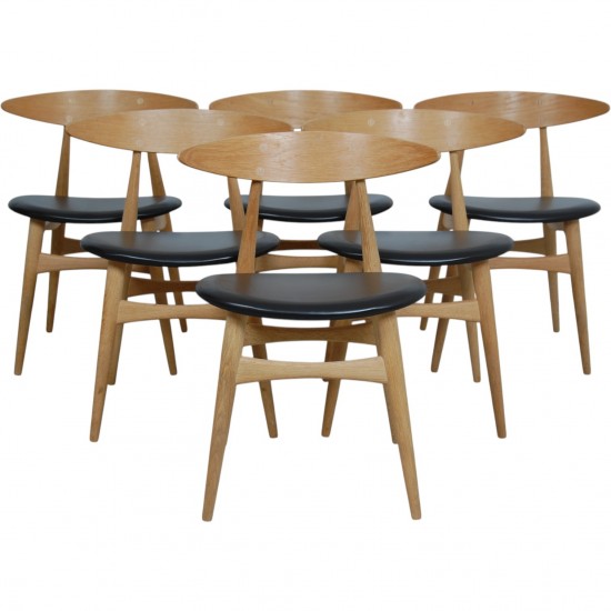 Sæt med 6 Hans Wegner CH33p stole i eg