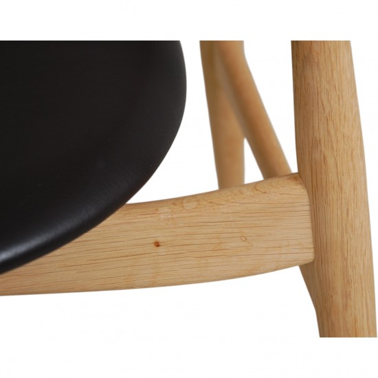 Sæt med 6 Hans Wegner CH33p stole i eg