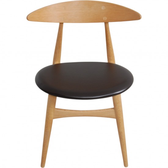 Sæt med 6 Hans Wegner CH33p stole i eg