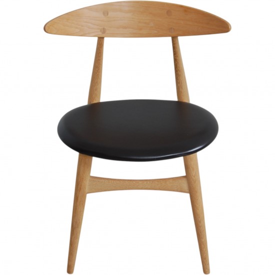 Sæt med 6 Hans Wegner CH33p stole i eg