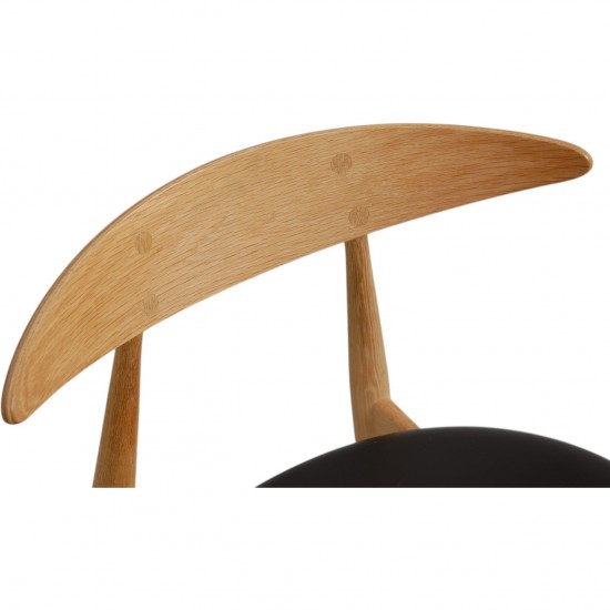 Sæt med 6 Hans Wegner CH33p stole i eg