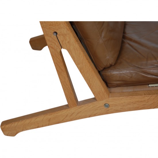 Hans Wegner GE-375 stol i brun læder
