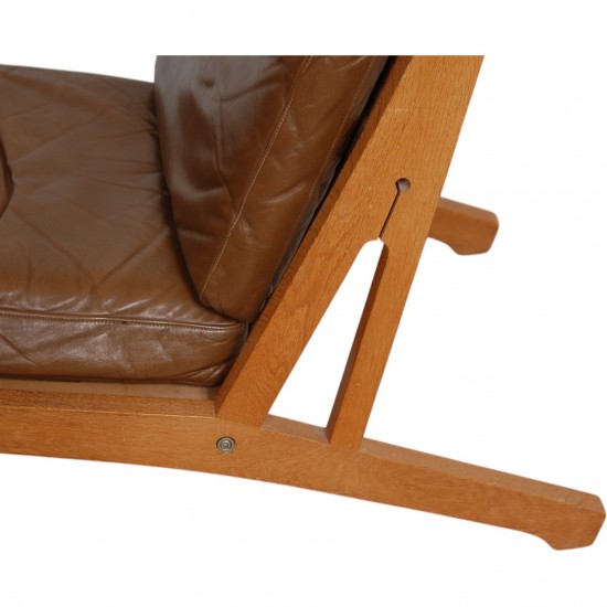 Hans Wegner GE-375 stol i brun læder