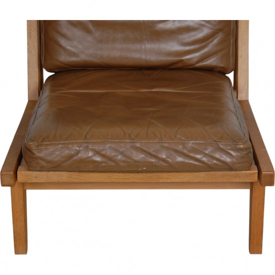 Hans Wegner GE-375 stol i brun læder