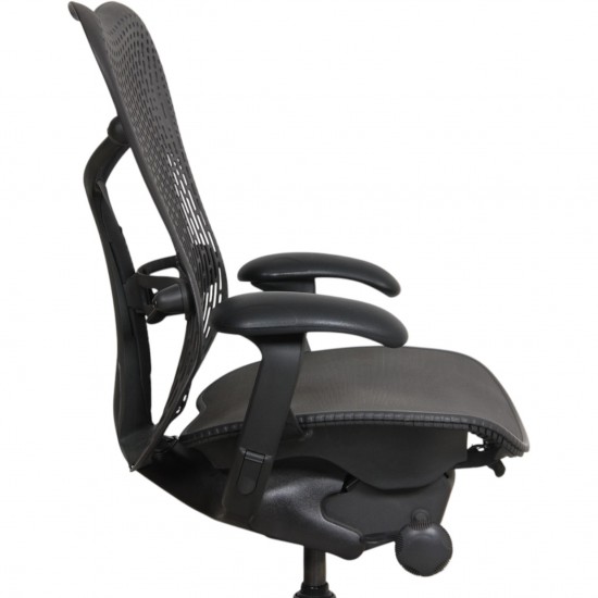 Herman Miller Mirra stol