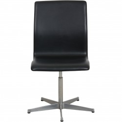 Arne Jacobsen Oxford chair reupholstered in black classic leather 1979