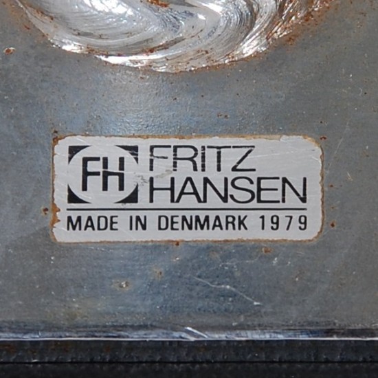 Arne Jacobsen Oxford chair reupholstered in black classic leather 1979