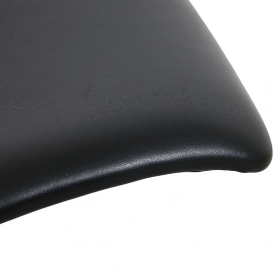 Arne Jacobsen Oxford chair reupholstered in black classic leather 1979