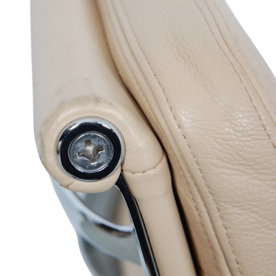 Charles Eames EA-208 softpad stol i lyst læder 2007