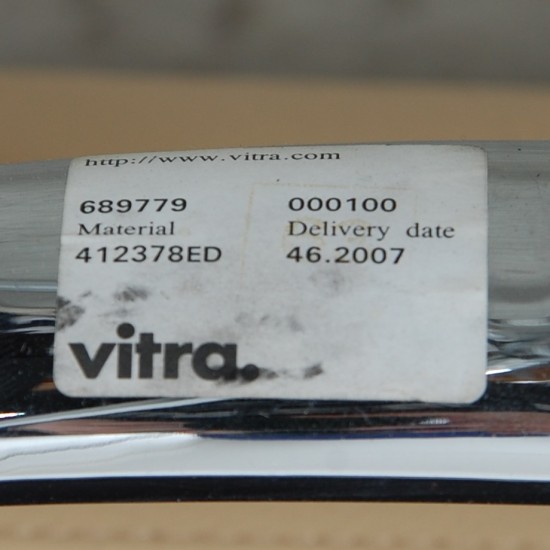 Charles Eames EA-208 softpad stol i lyst læder 2007