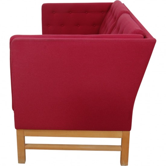 Erik Jørgensen EJ315 2-personers sofa i rødt stof 2000'erne
