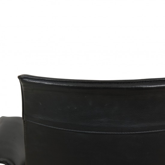 Fabricius and Kastholm tulip stol i sort læder 1990'erne