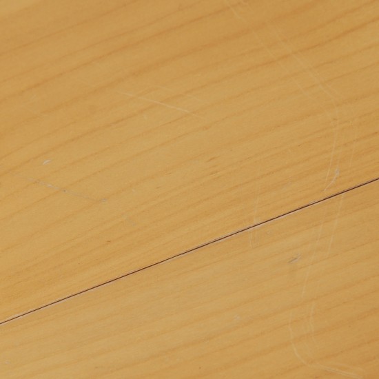 Hans Wegner Cirkulært kina bord i kirsebærtræ 1990'erne