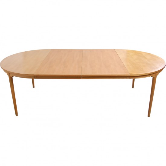 Hans Wegner Cirkulært kina bord i kirsebærtræ 1990'erne