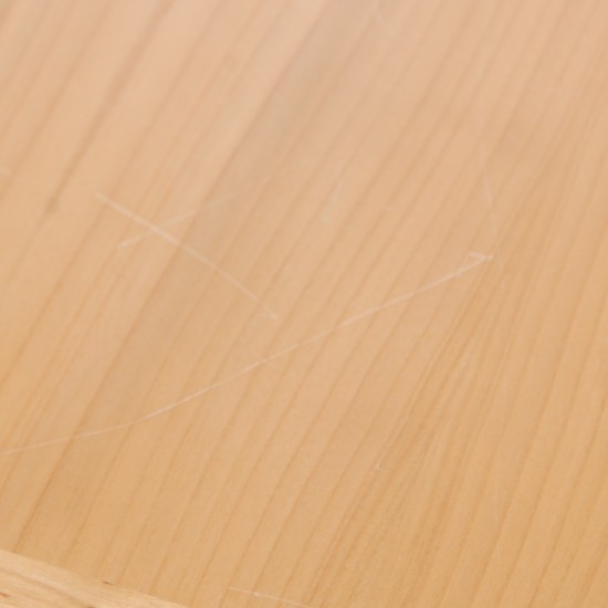 Hans Wegner Cirkulært kina bord i kirsebærtræ 1990'erne