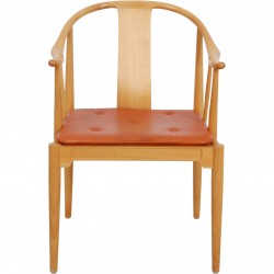 Hans Wegner Kina stol i kirsebærtræ 1990