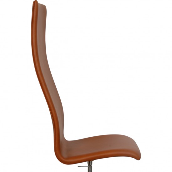 Arne Jacobsen Høj Oxford kontorstol i valnød anilin læder