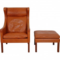 Børge Mogensen Wingchair with ottoman in patinated cognac leather
