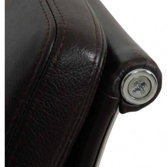 Charles Eames Ea-217 softpad kontorstol i brun læder 2015